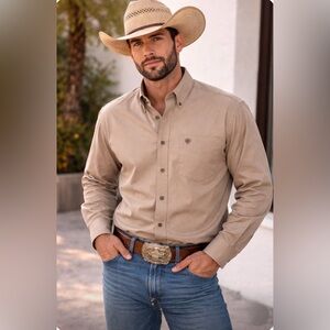 Ariat Men's Long-Sleeve Button-Down Shirt in Light Tan XXL